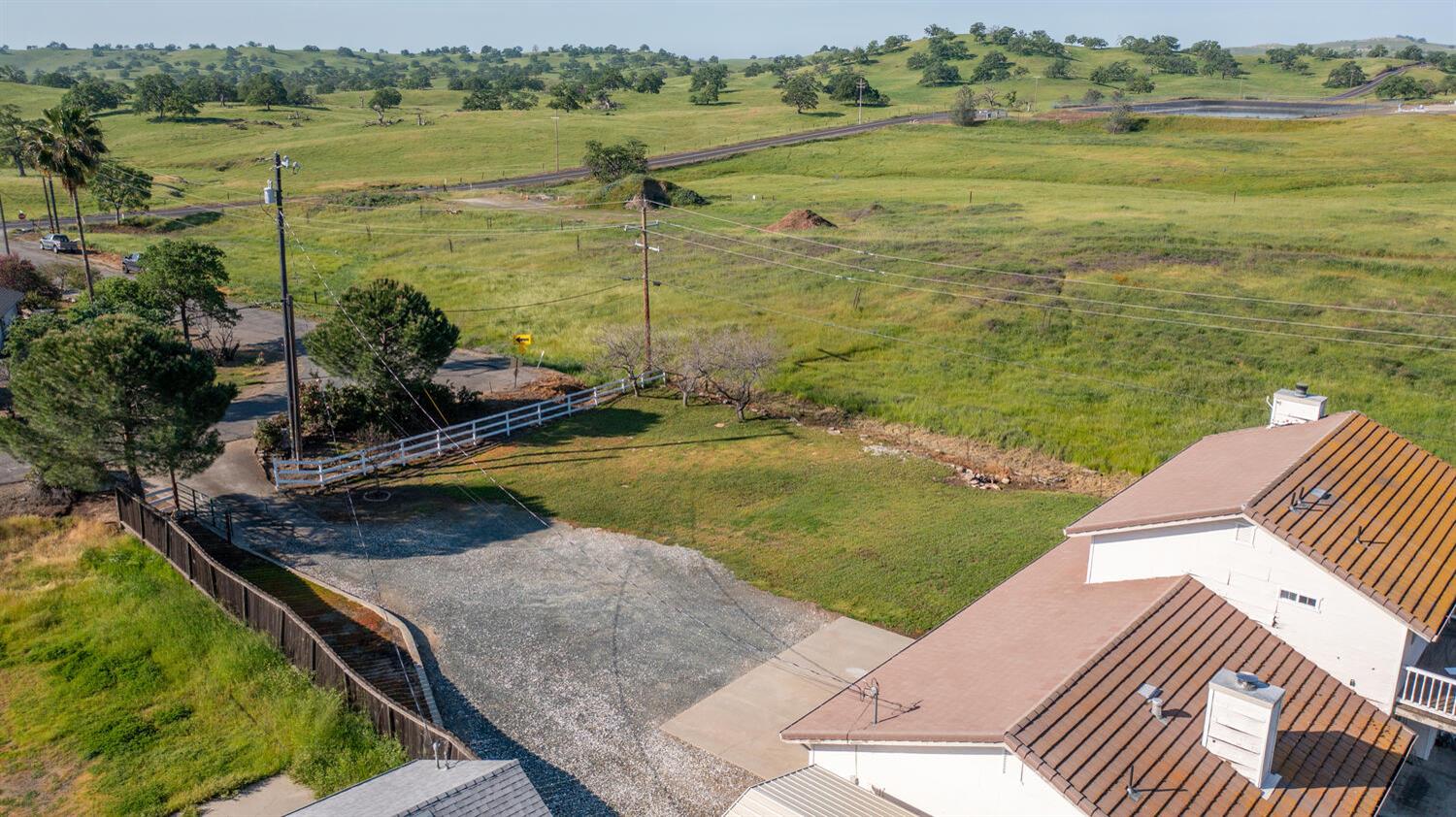 2265 Golfito Way, La Grange, CA 95329