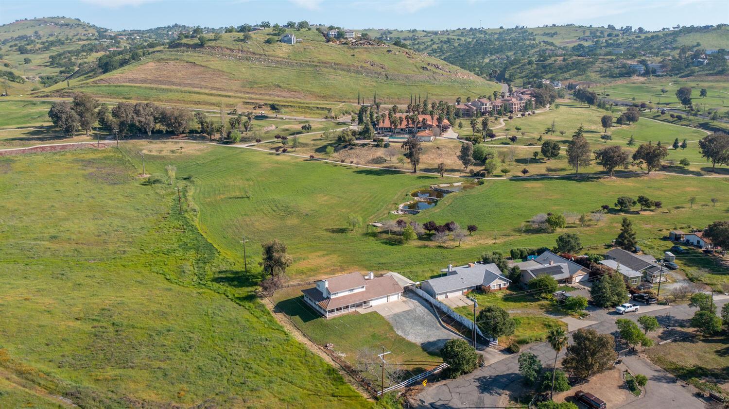 2265 Golfito Way, La Grange, CA 95329