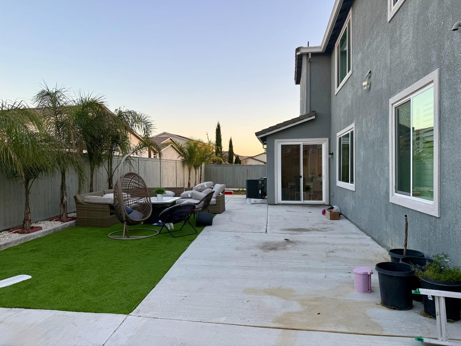2038 W Gunner Pl, Manteca, CA 95337