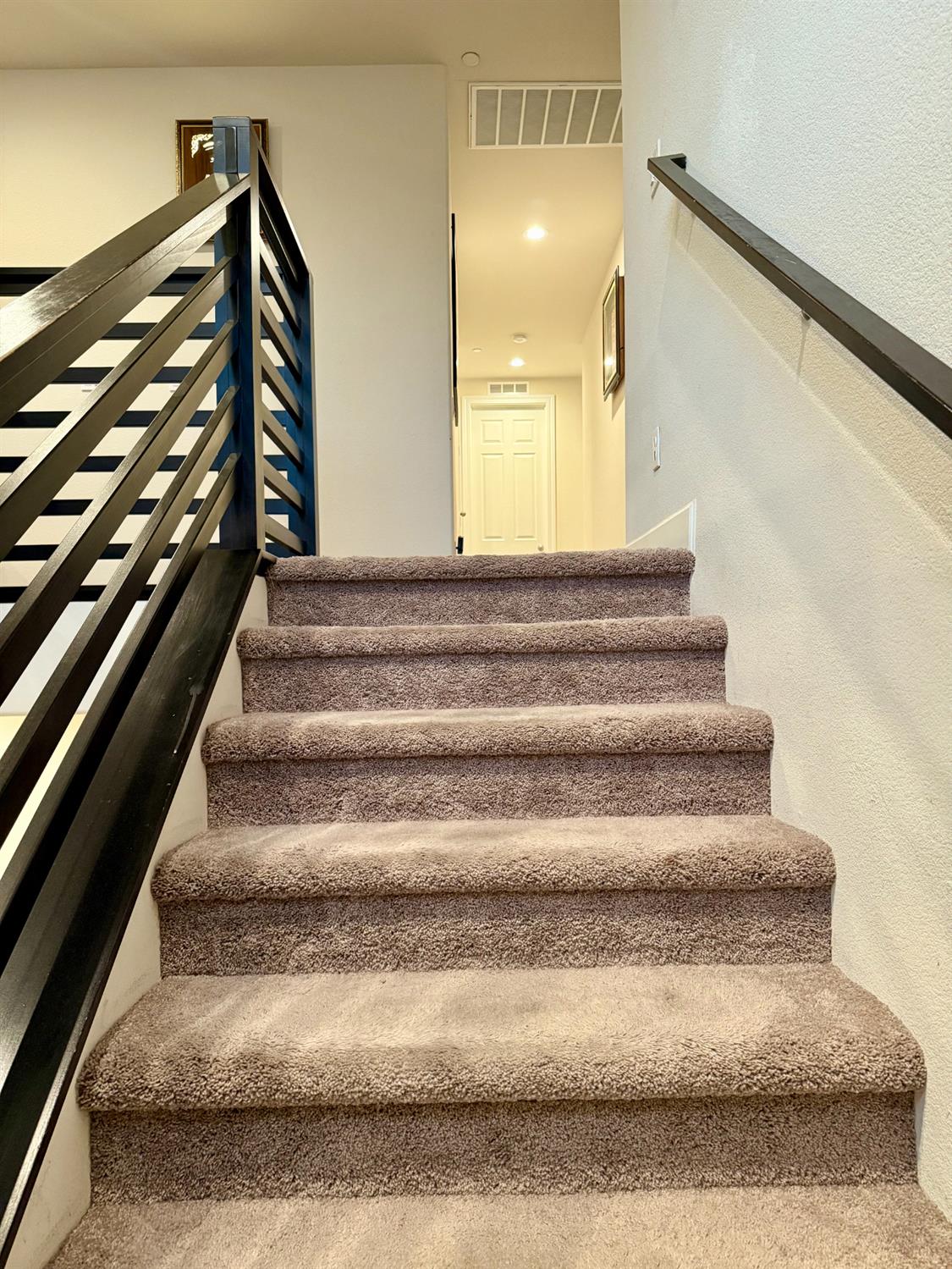 2038 W Gunner Pl, Manteca, CA 95337