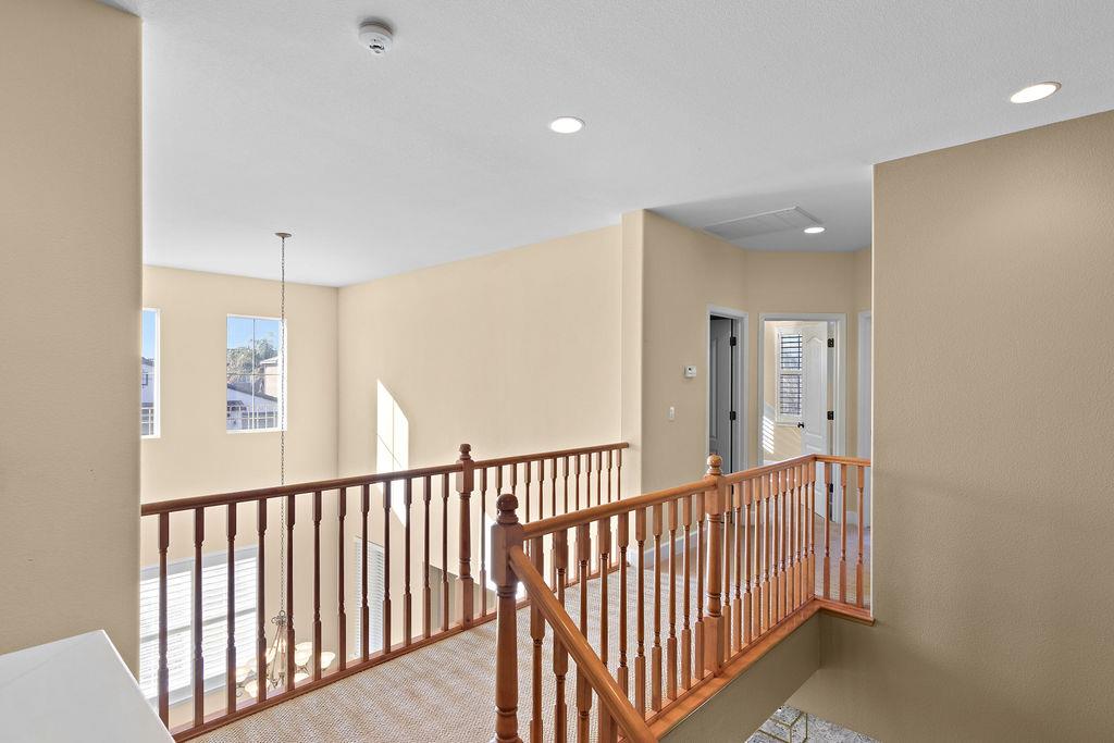 2712 Cancun Dr, Modesto, CA 95355