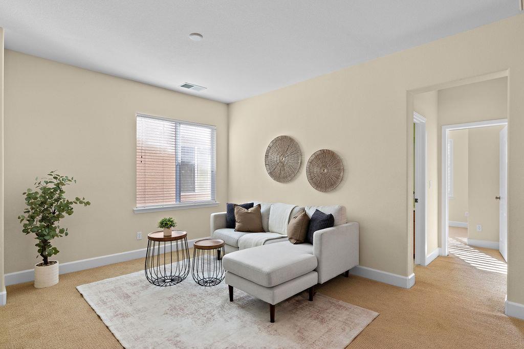 2712 Cancun Dr, Modesto, CA 95355