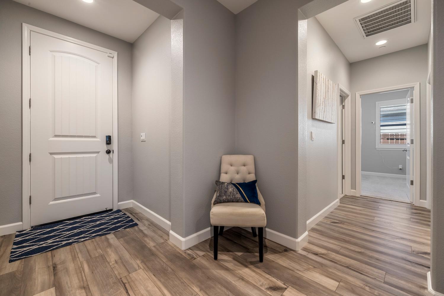 1894 Trulyn Ave, Manteca, CA 95337