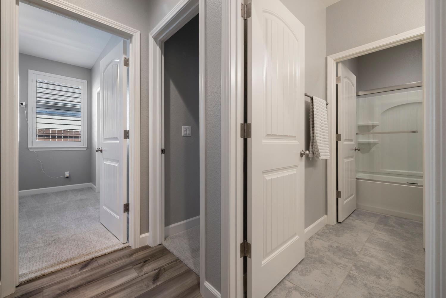 1894 Trulyn Ave, Manteca, CA 95337