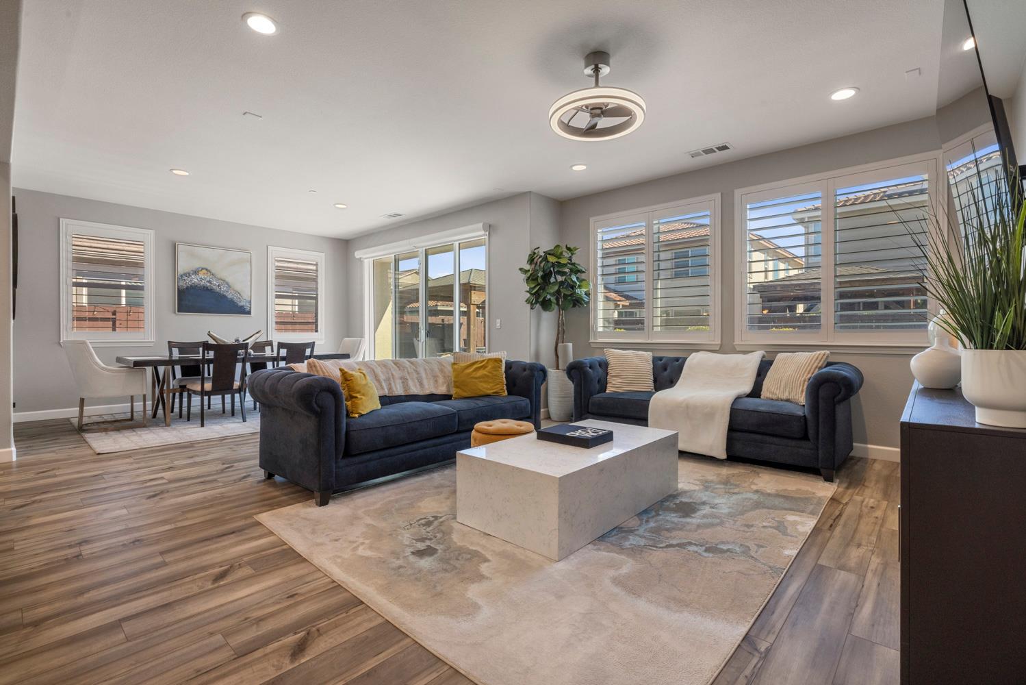 1894 Trulyn Ave, Manteca, CA 95337