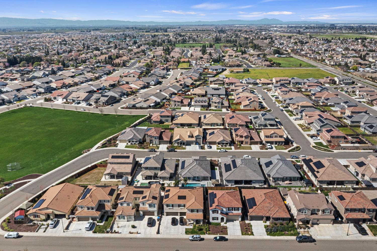 1894 Trulyn Ave, Manteca, CA 95337