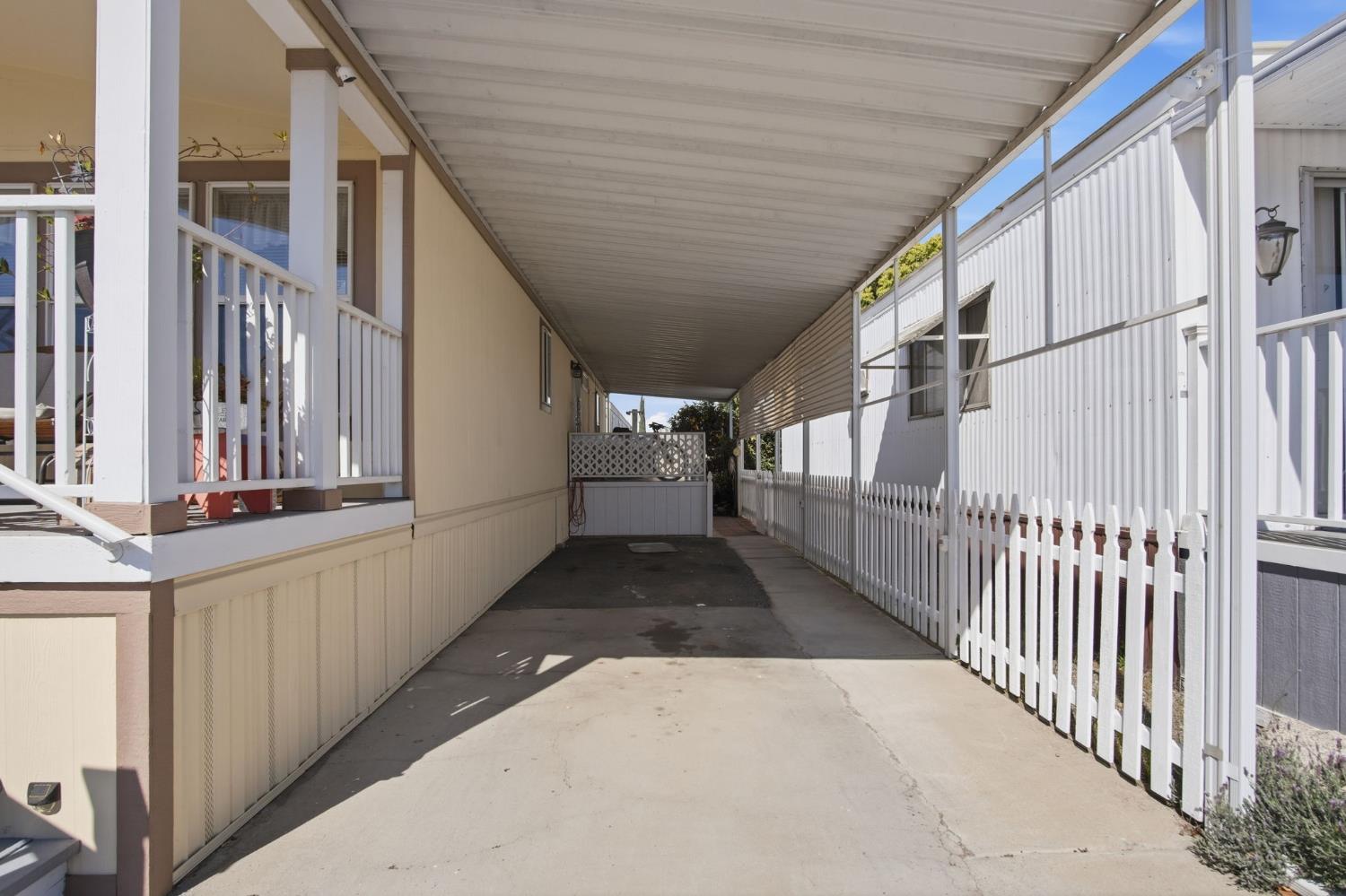 150 Pestana Ave #137, Manteca, CA 95336