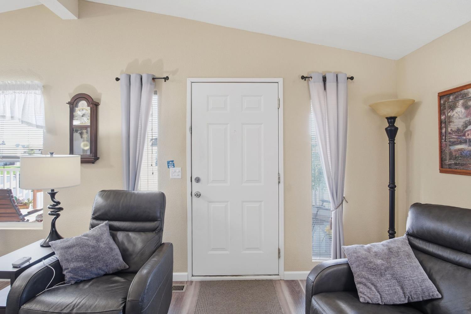 150 Pestana Ave #137, Manteca, CA 95336