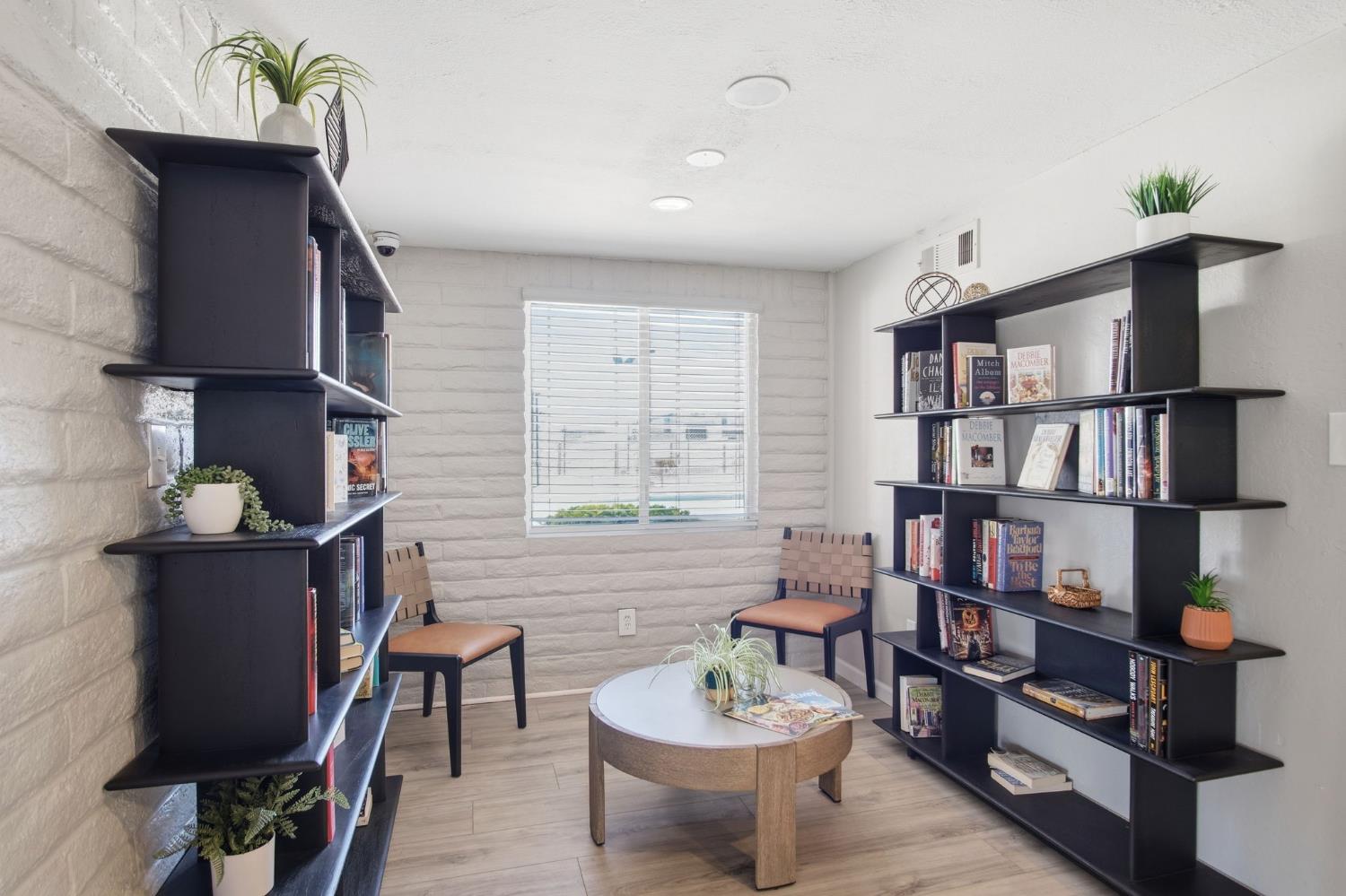 150 Pestana Ave #137, Manteca, CA 95336