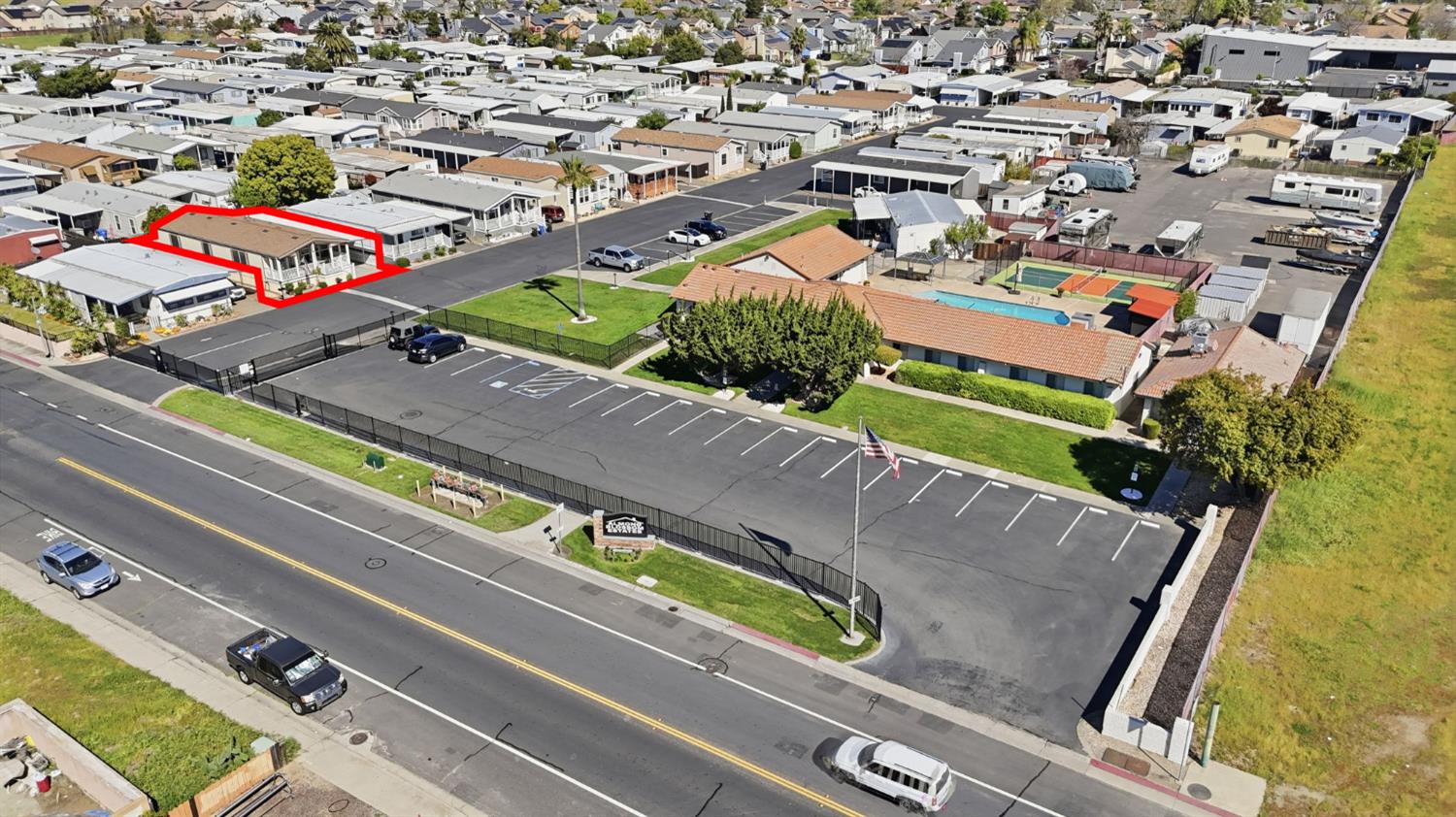 150 Pestana Ave #137, Manteca, CA 95336