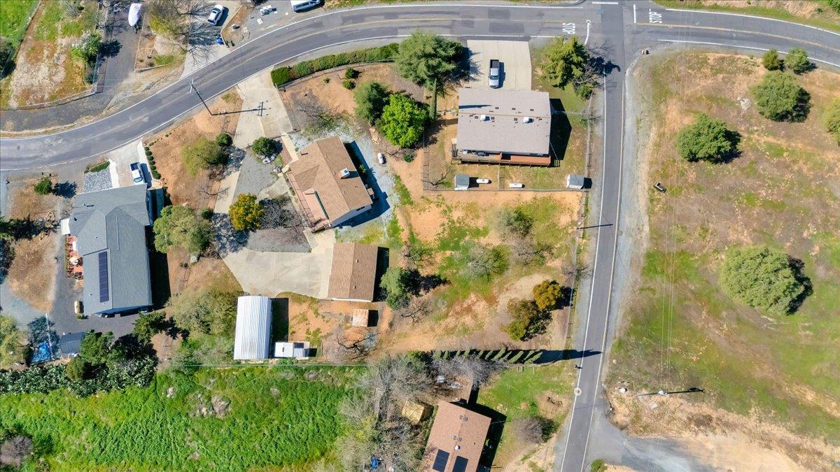 4589 Moccasin St, Copperopolis, CA 95228