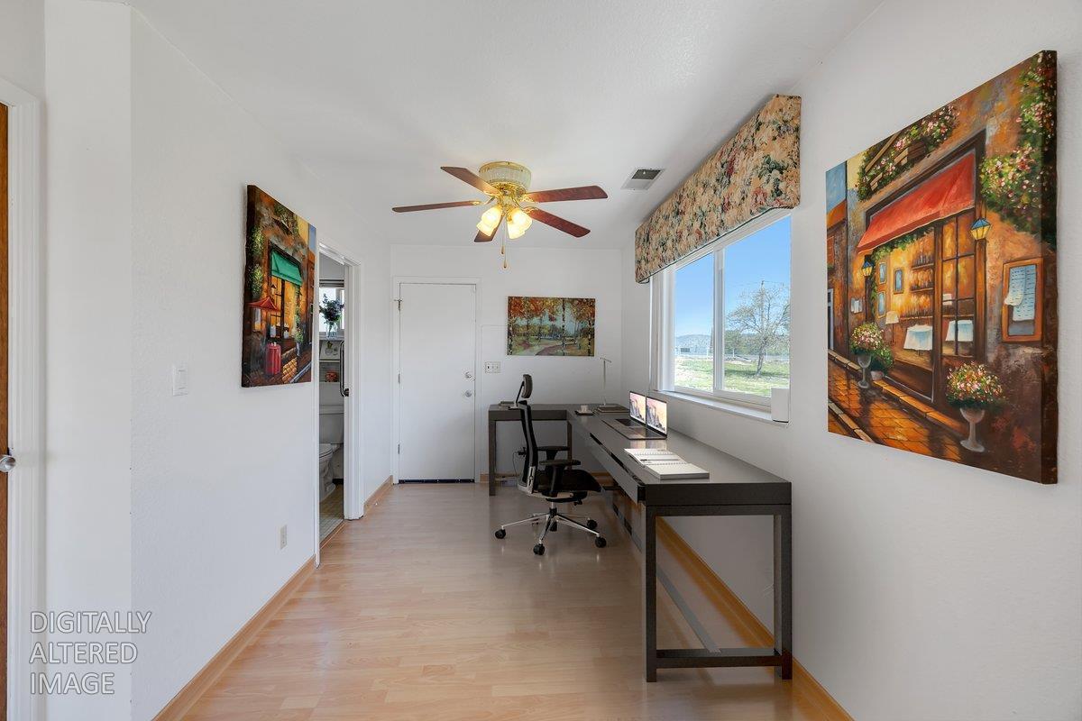 4589 Moccasin St, Copperopolis, CA 95228