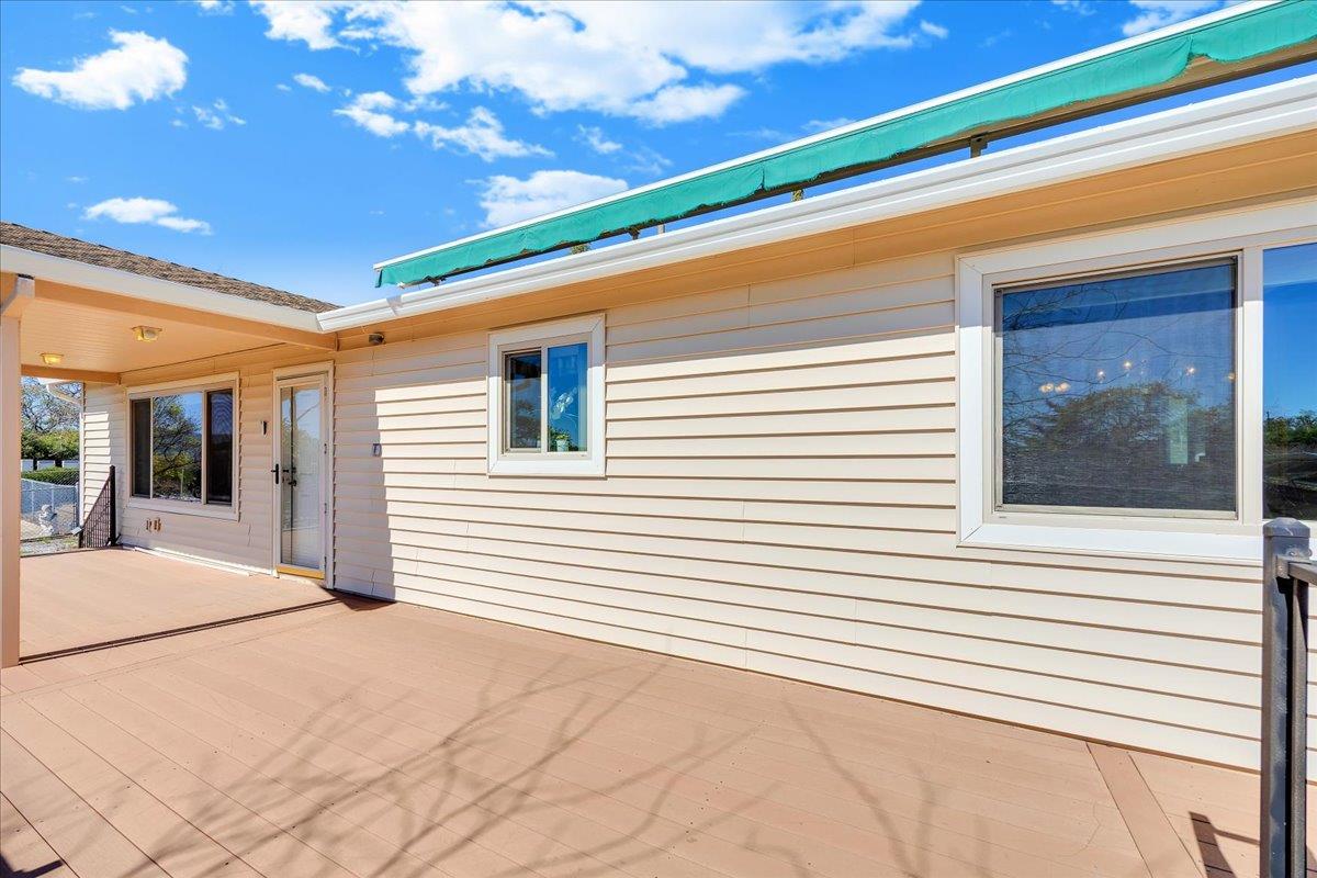 4589 Moccasin St, Copperopolis, CA 95228