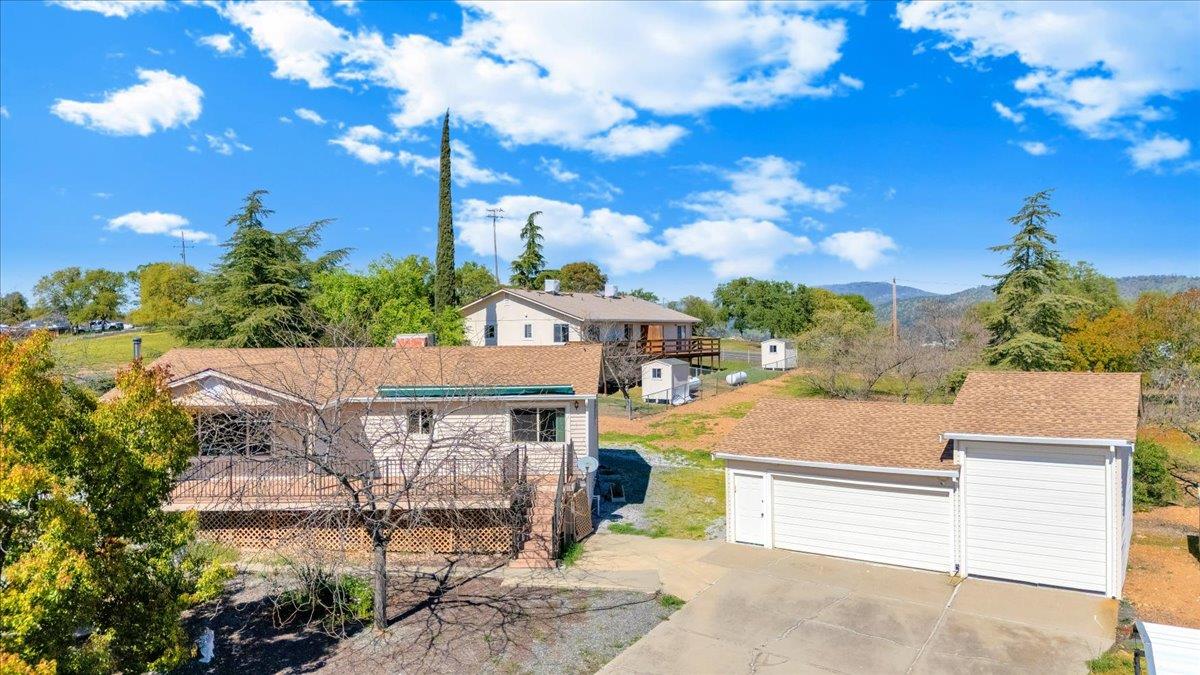 4589 Moccasin St, Copperopolis, CA 95228