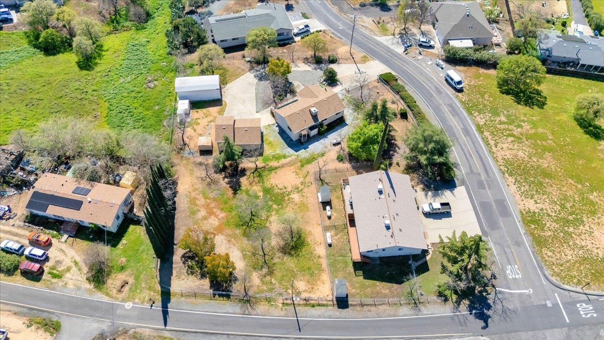 4589 Moccasin St, Copperopolis, CA 95228