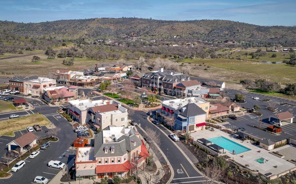 4589 Moccasin St, Copperopolis, CA 95228