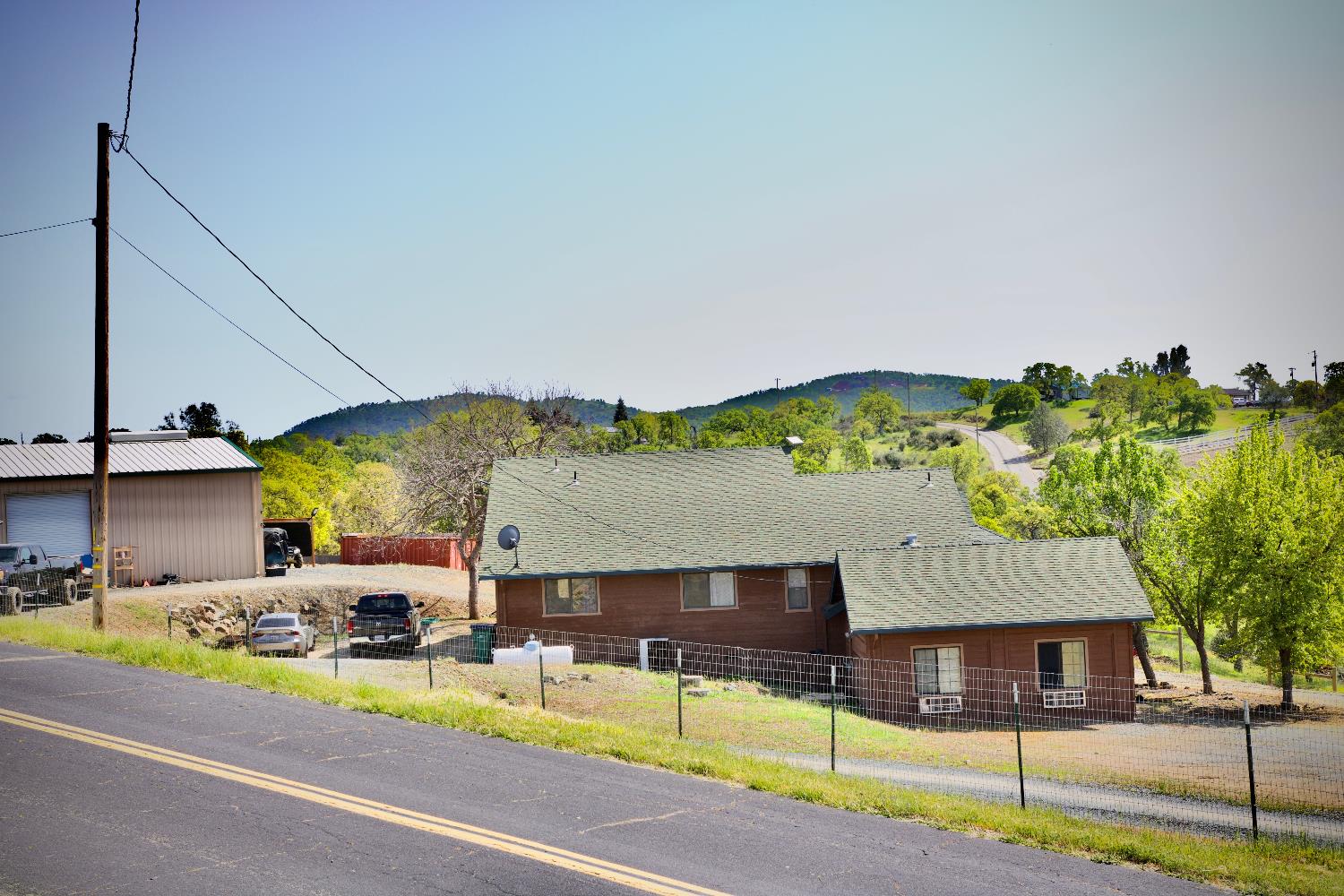 2730 Pepito Dr, La Grange, CA 95329