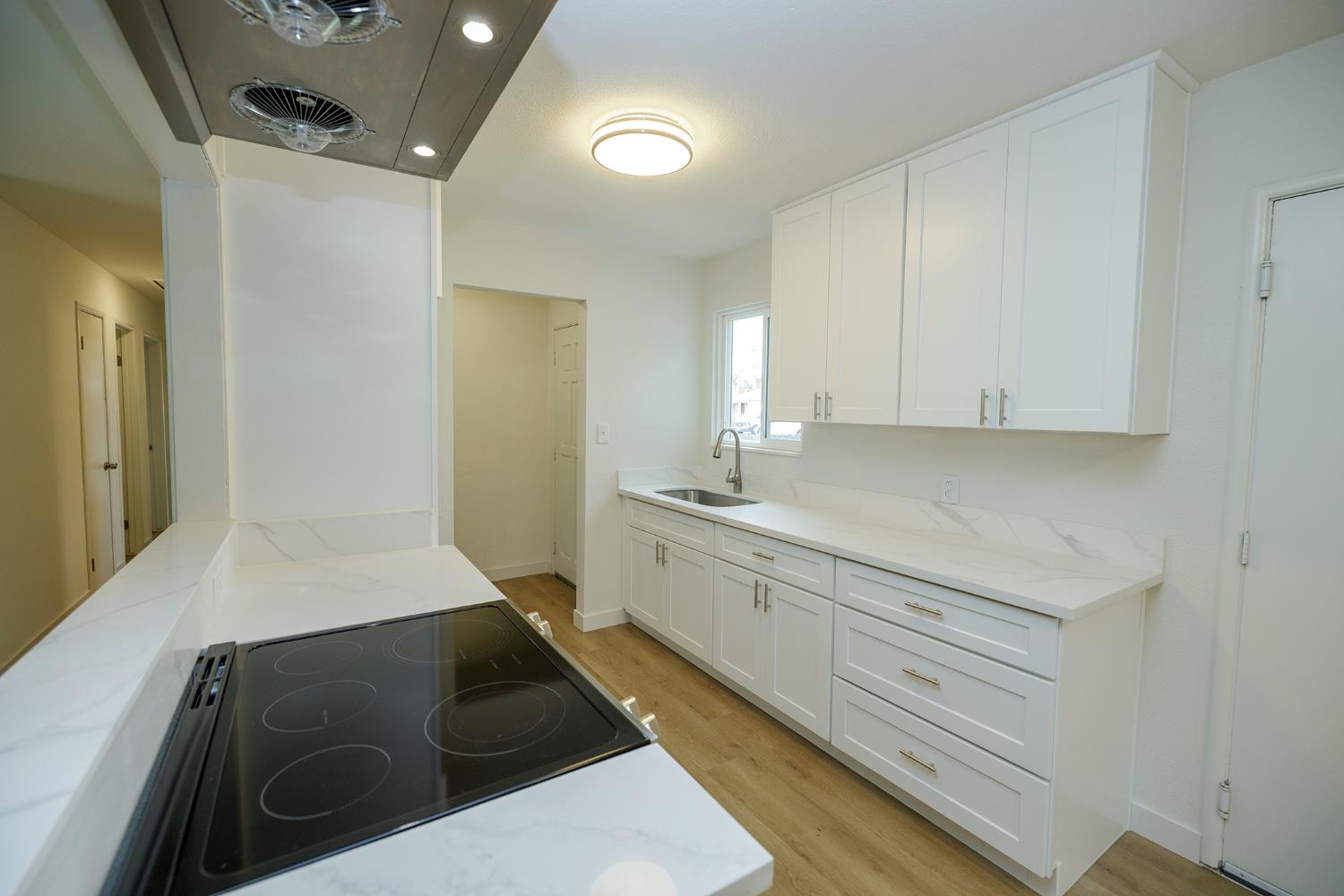 408 Ryan Ave, Modesto, CA 95350