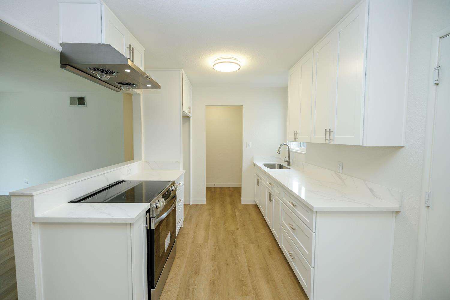 408 Ryan Ave, Modesto, CA 95350