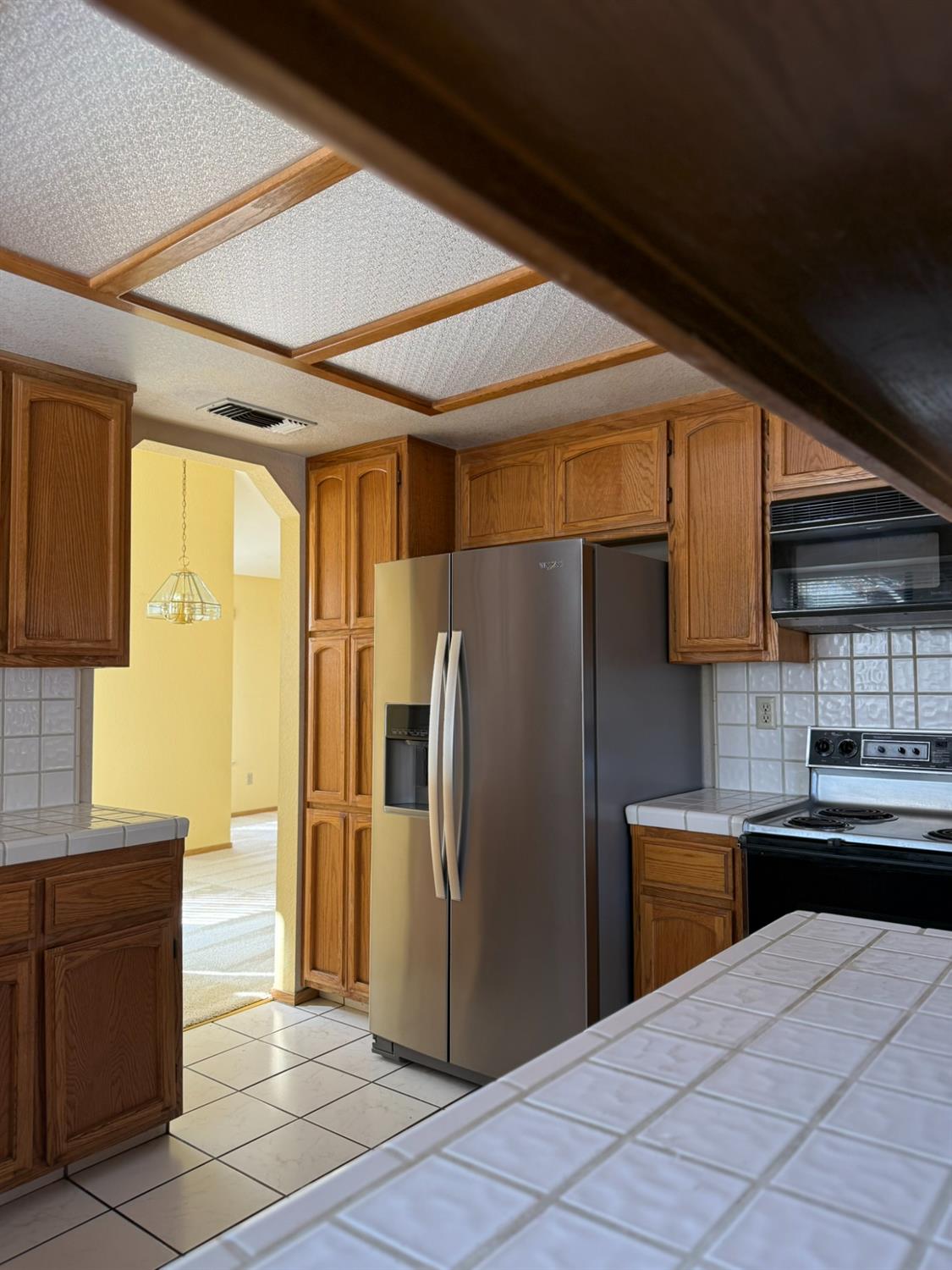 2056 Elwin Way, Modesto, CA 95350