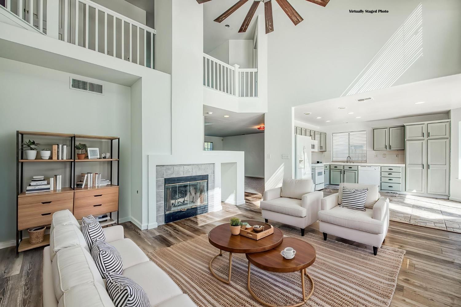 2836 Griffith Ave, Clovis, CA 93611