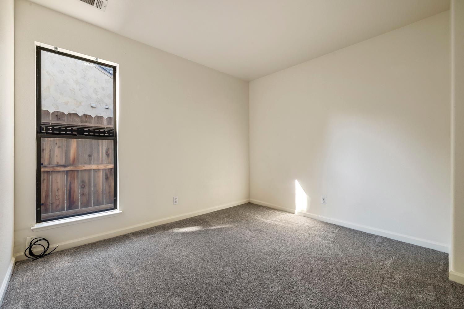 1162 Sonora Ave, Manteca, CA 95337