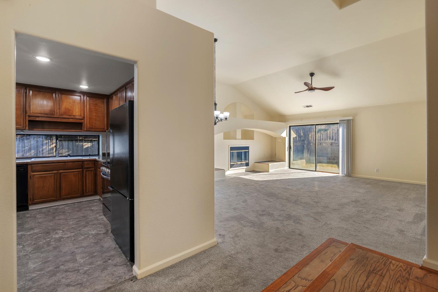 1162 Sonora Ave, Manteca, CA 95337