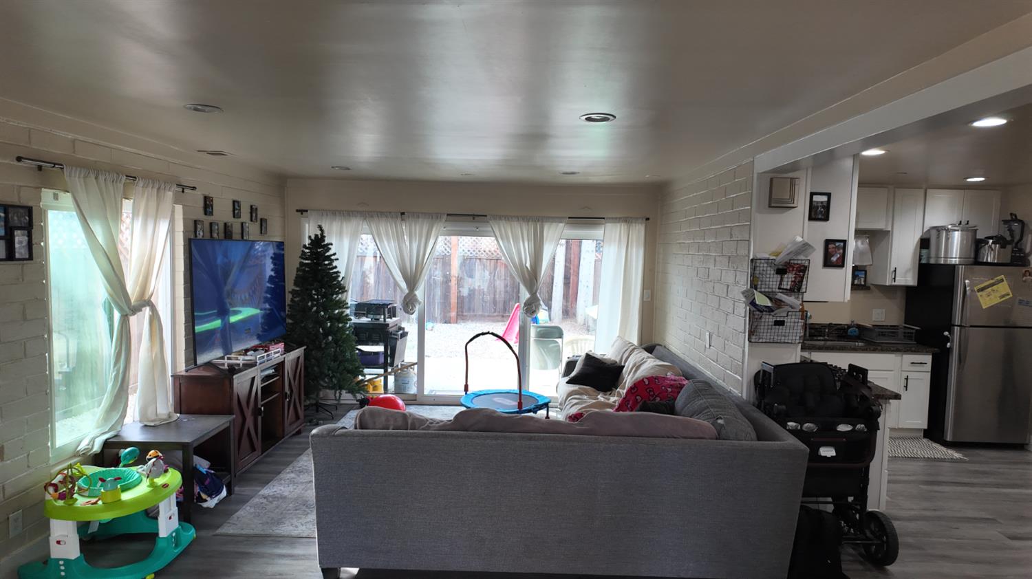 129 Phoenix Ave, Modesto, CA 95354