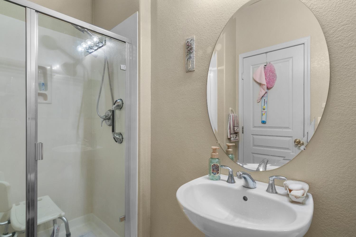 1810 Silvio Way, Oakdale, CA 95361