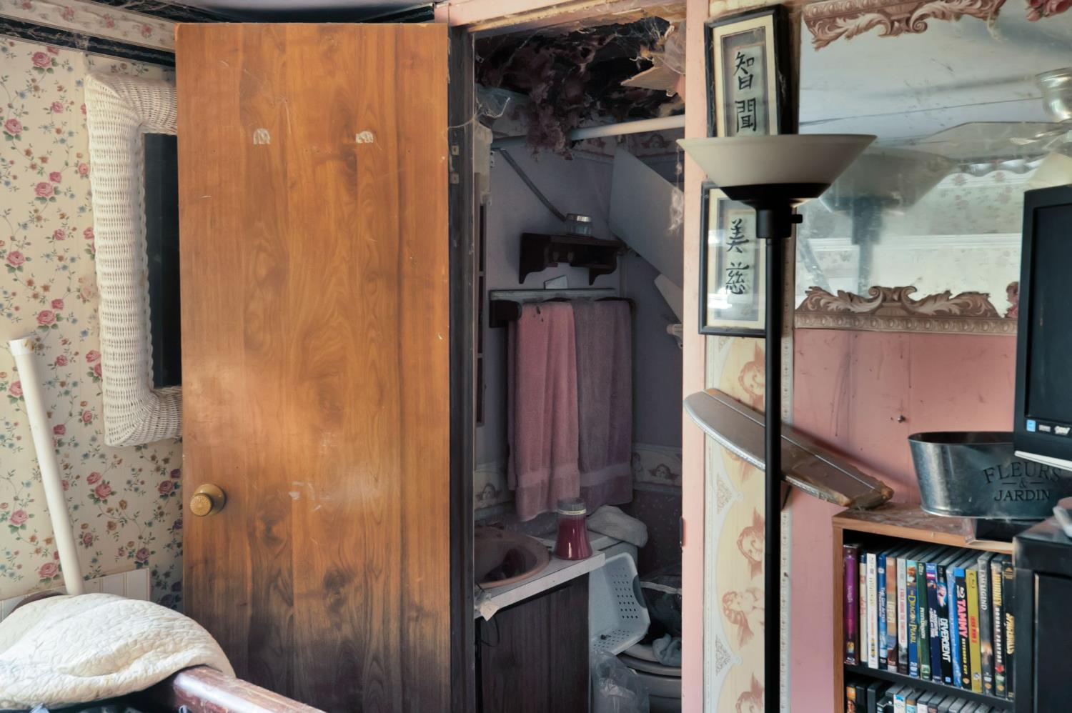 39567 Knollglen Ln, Squaw Valley, CA 93675