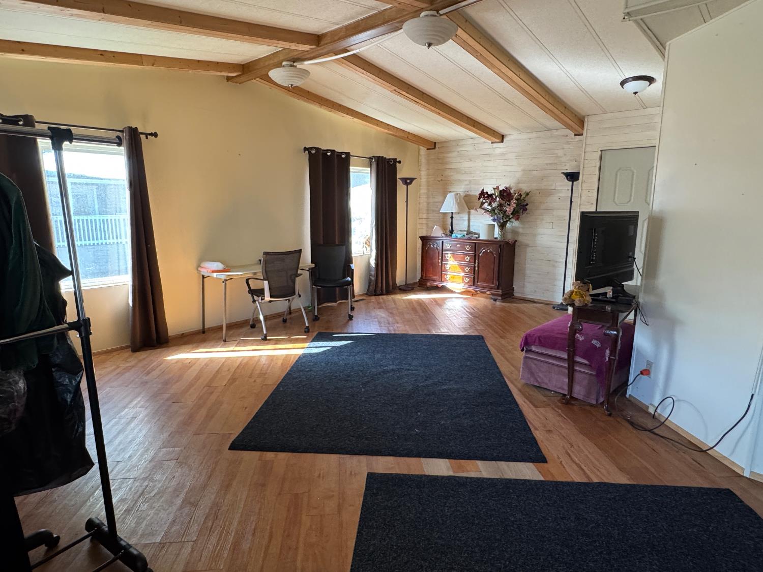 1200 S Carpenter Rd #42, Modesto, CA 95351