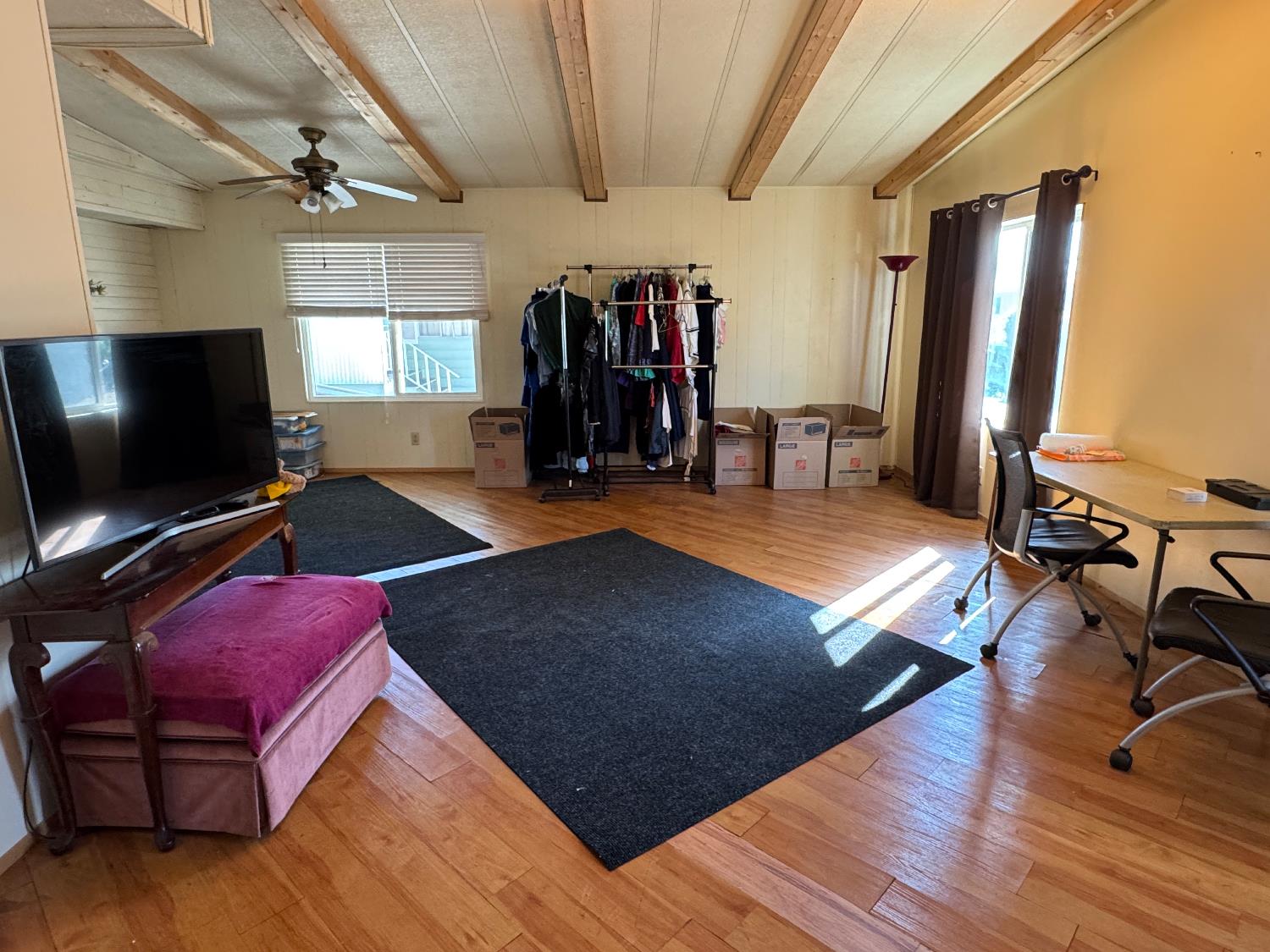 1200 S Carpenter Rd #42, Modesto, CA 95351