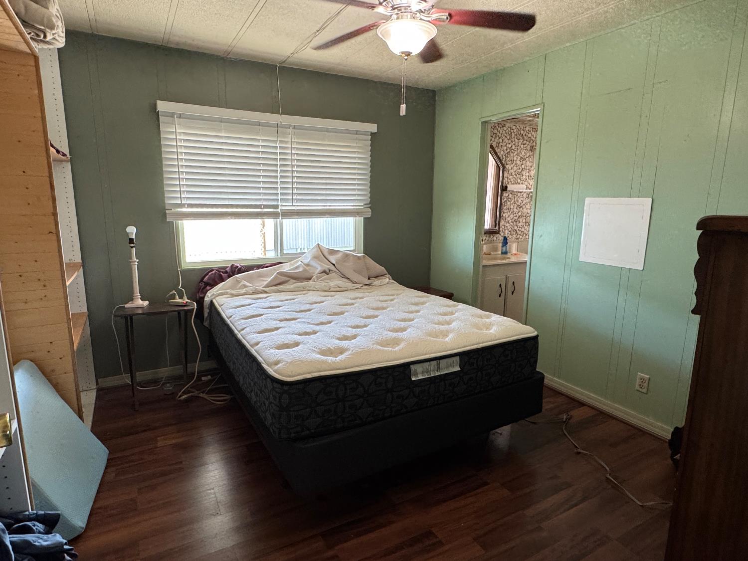 1200 S Carpenter Rd #42, Modesto, CA 95351