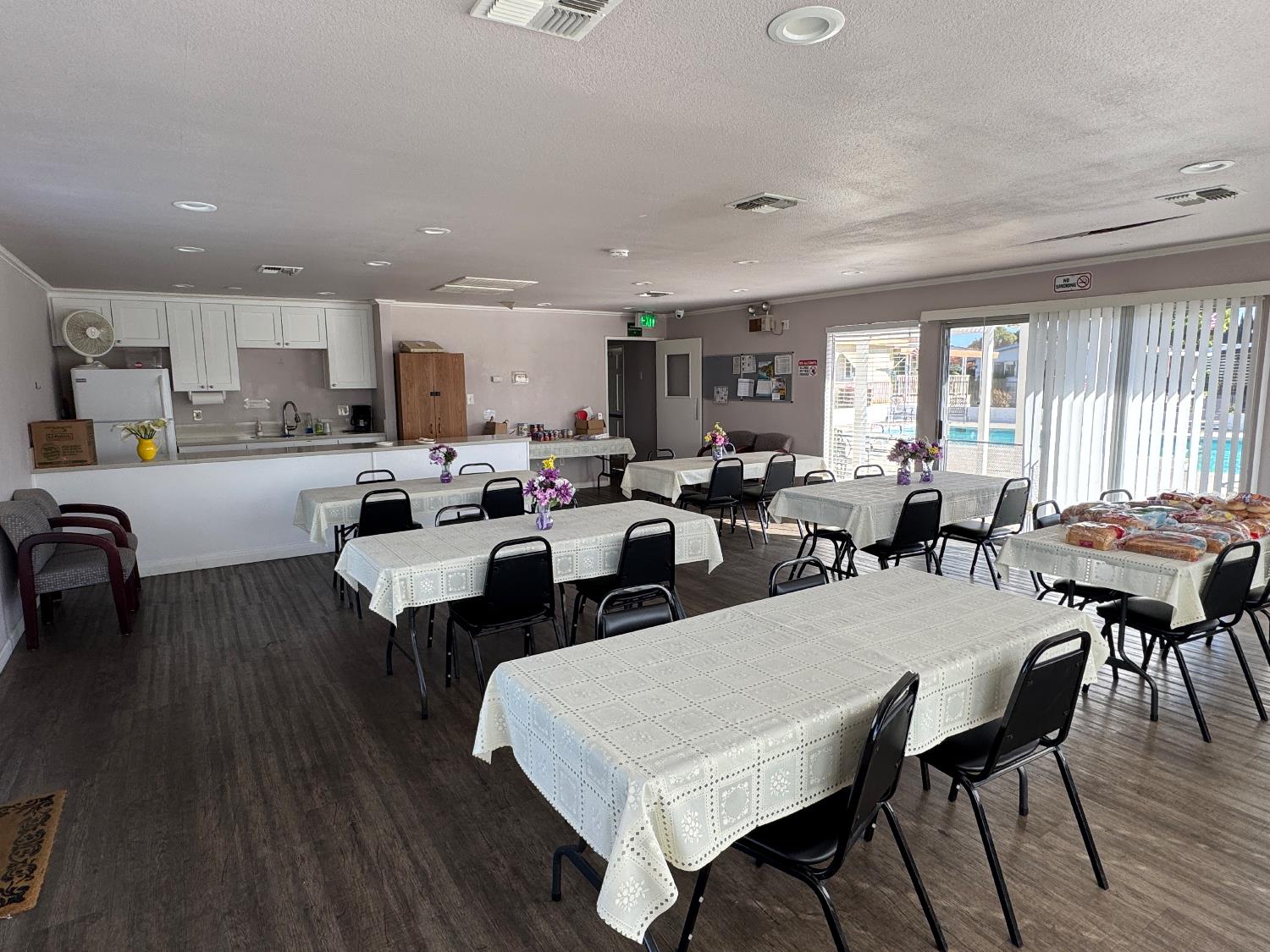 1200 S Carpenter Rd #42, Modesto, CA 95351