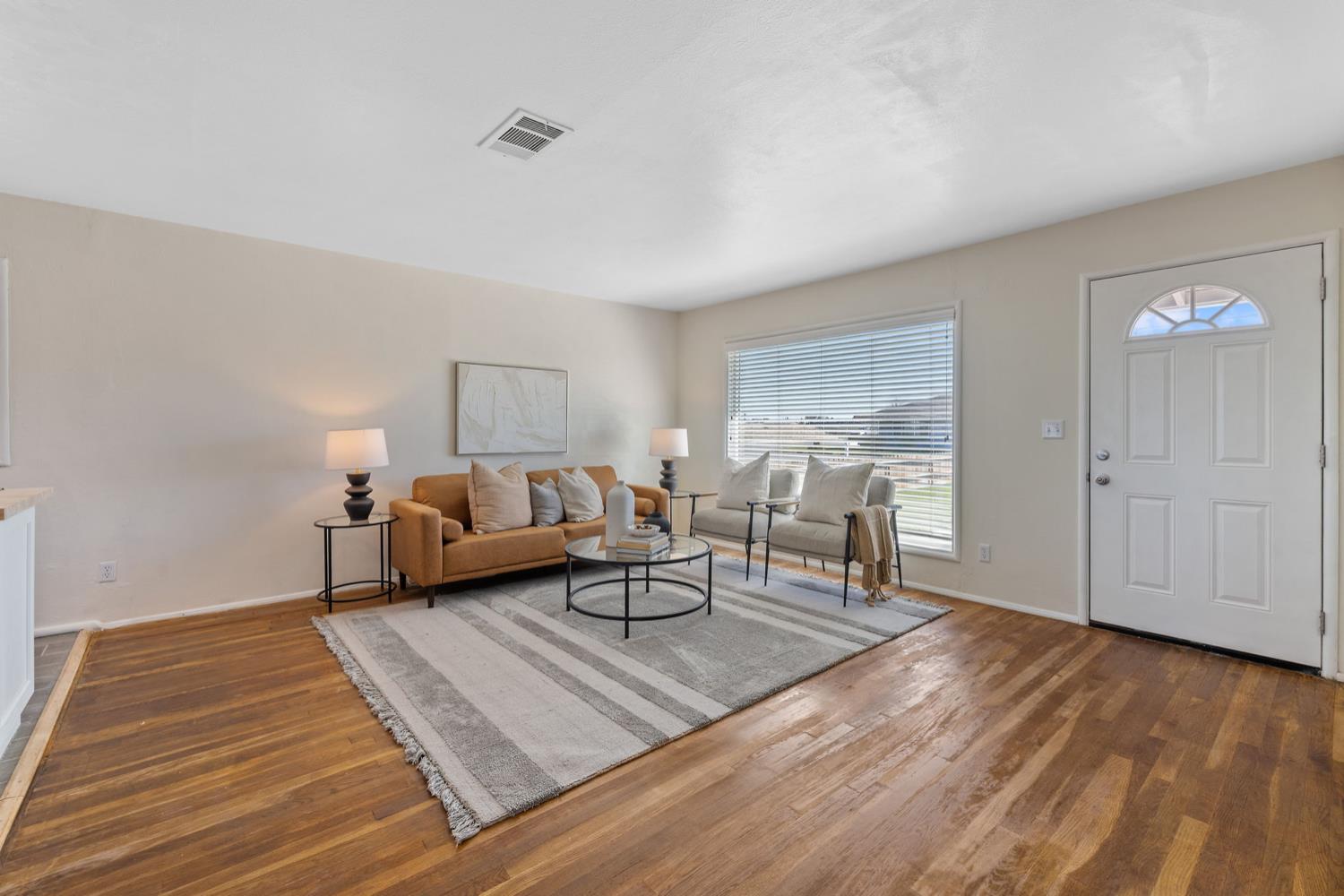 3230 W Stathem St, Riverdale, CA 93656