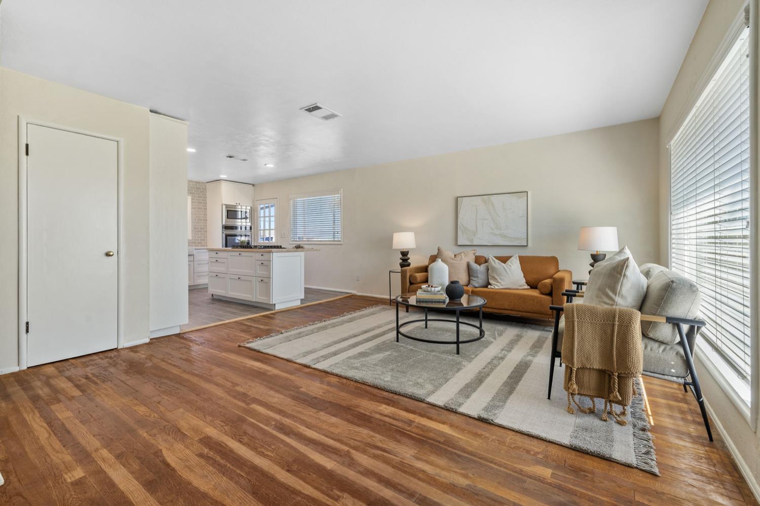 3230 W Stathem St, Riverdale, CA 93656