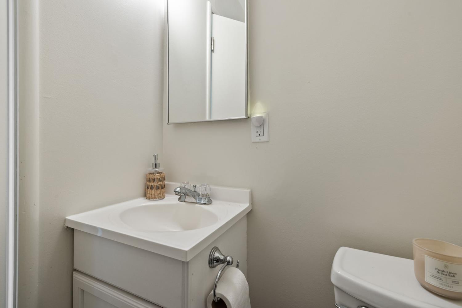 3230 W Stathem St, Riverdale, CA 93656