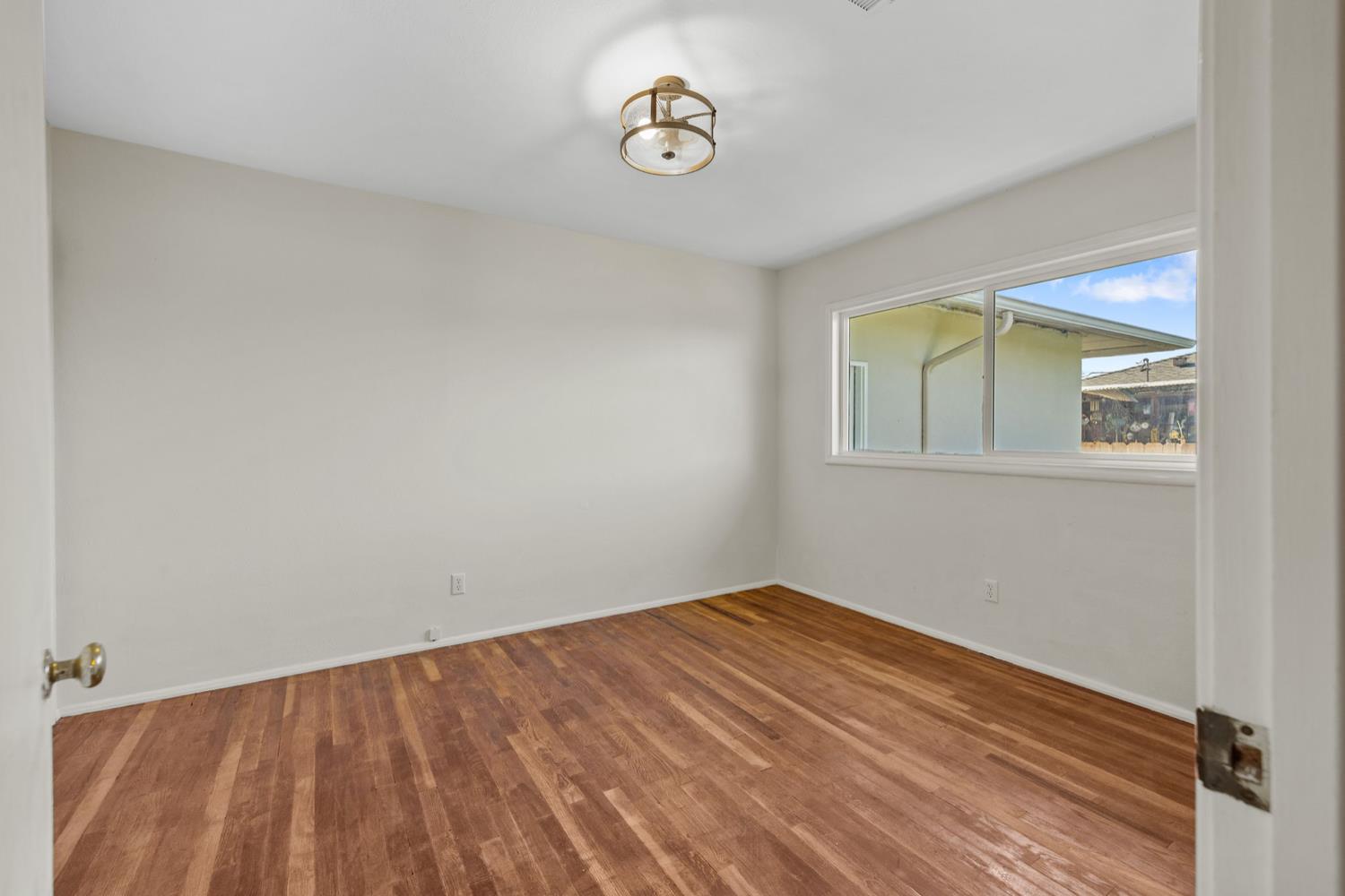 3230 W Stathem St, Riverdale, CA 93656