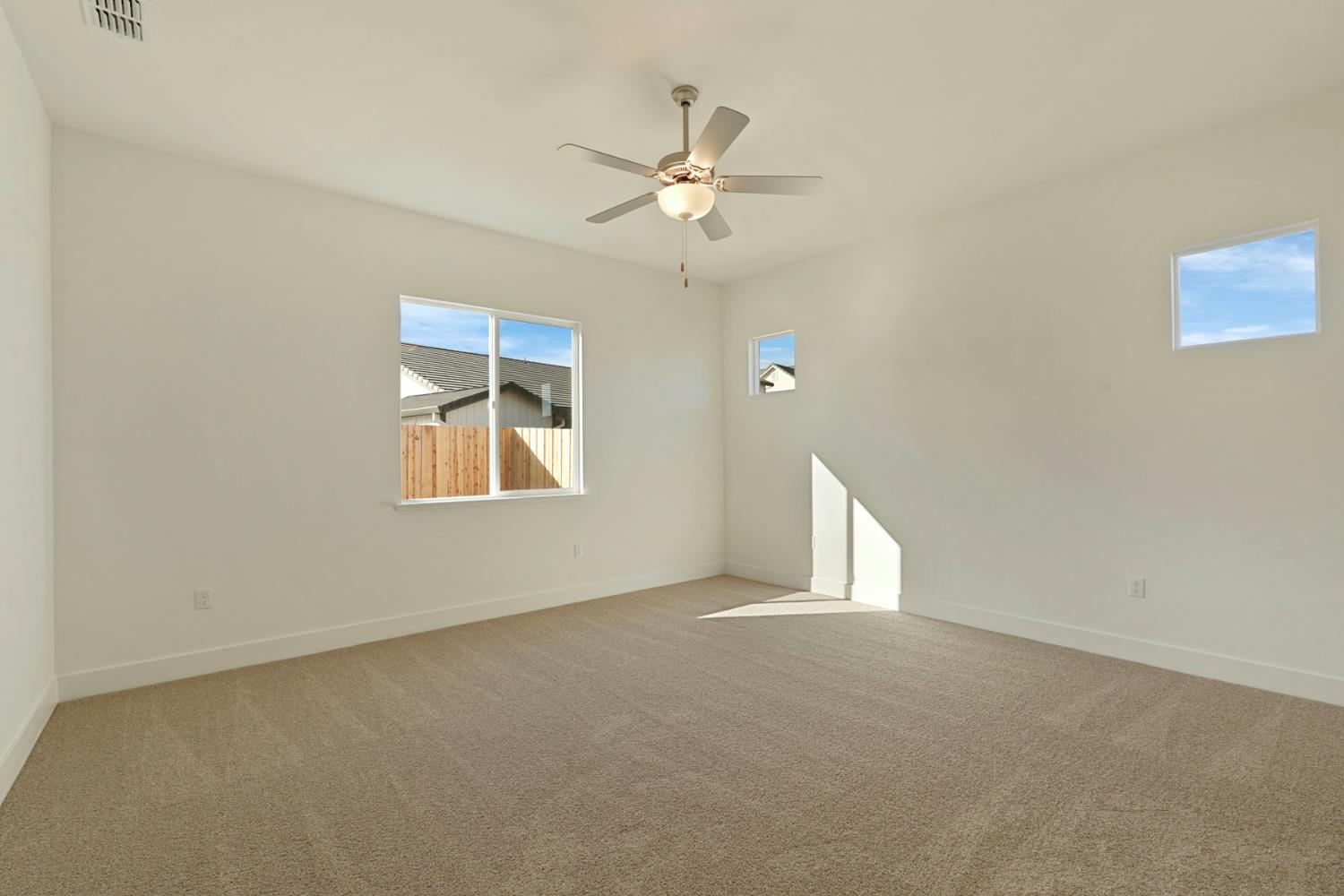 446 Tigris St, Manteca, CA 95337