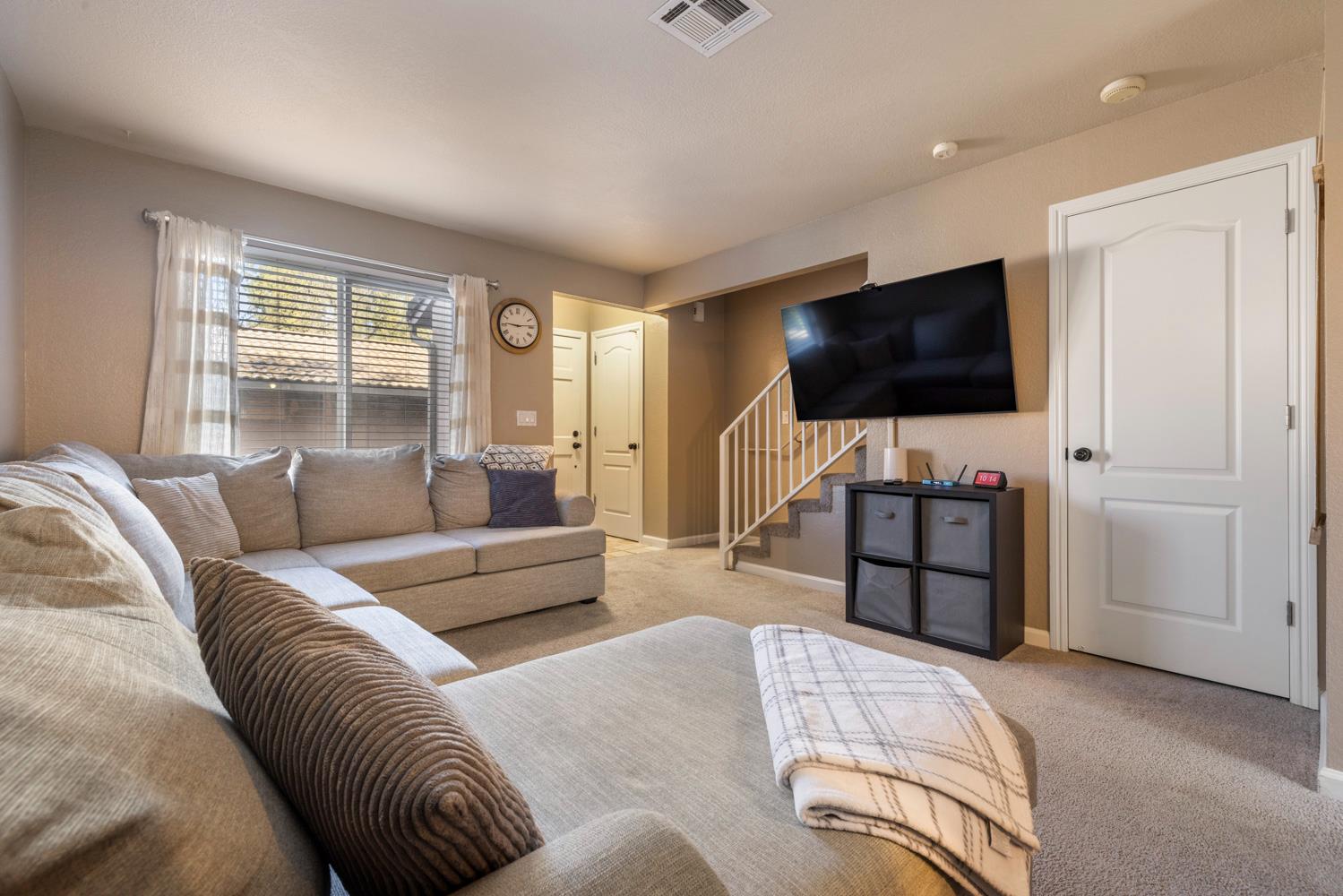 4020 Elmo Loop #C, Modesto, CA 95356