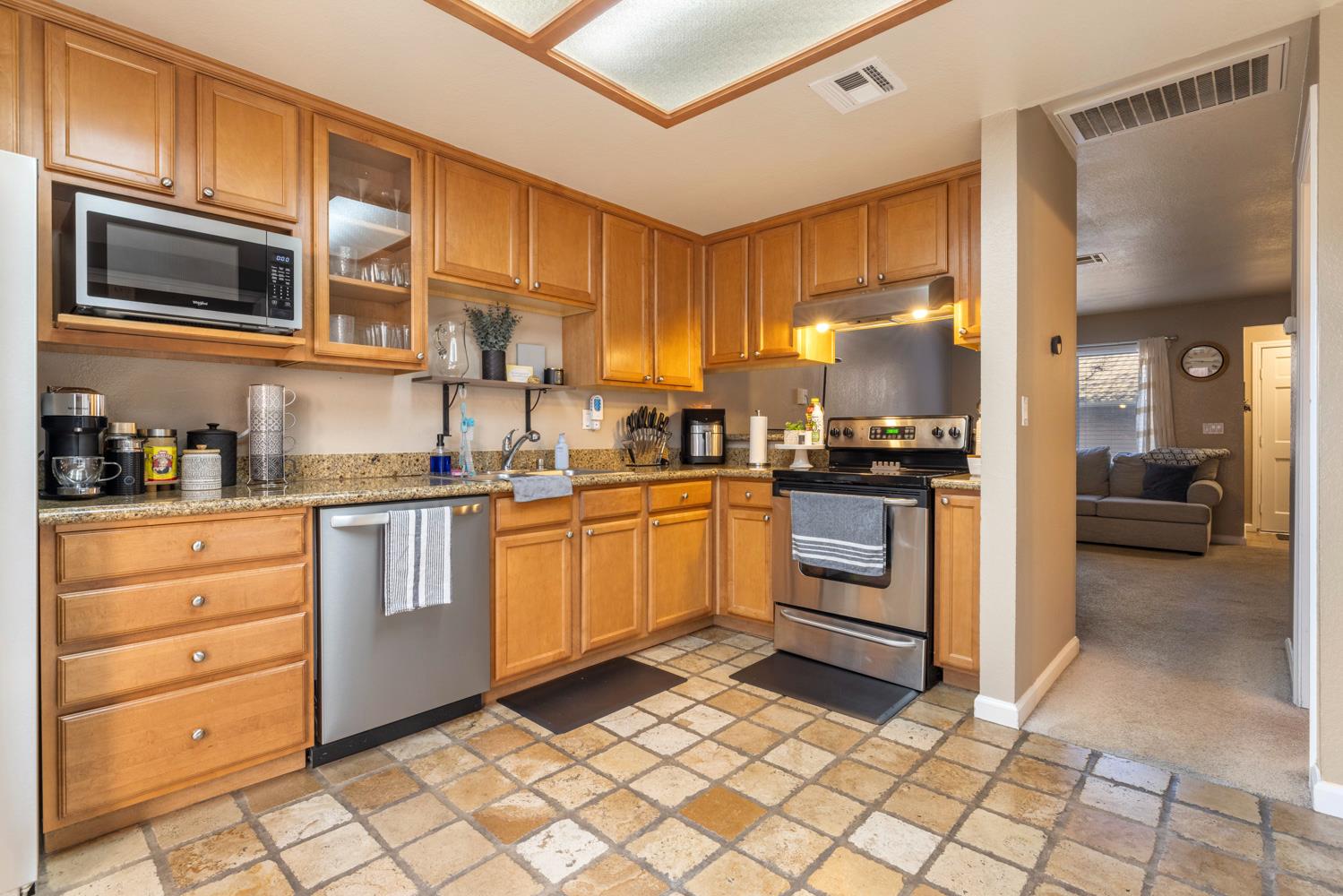 4020 Elmo Loop #C, Modesto, CA 95356