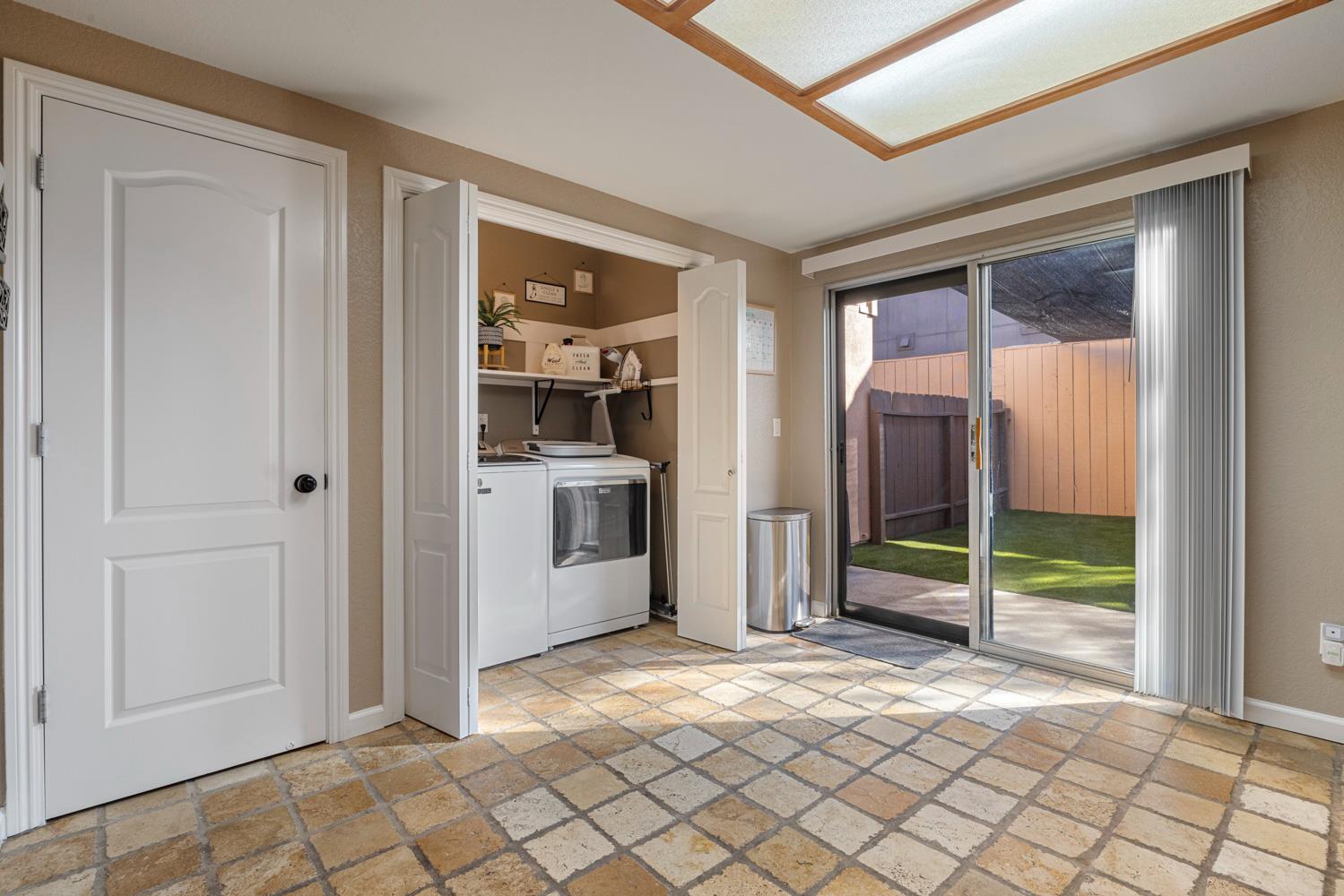 4020 Elmo Loop #C, Modesto, CA 95356