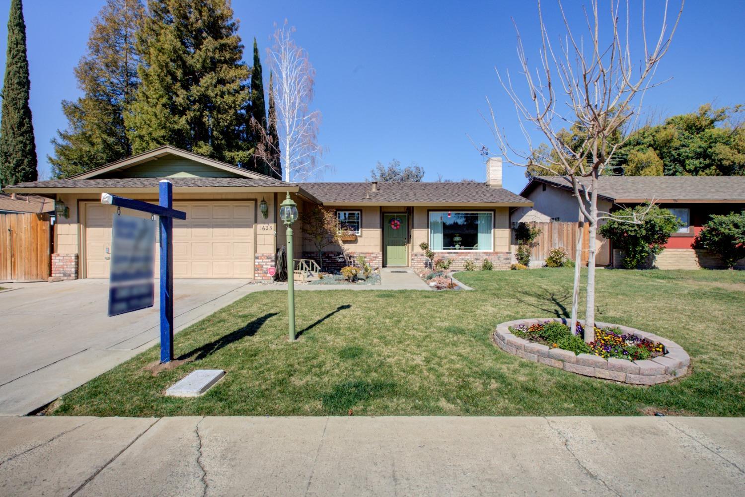 1625 Sheldon Dr, Modesto, CA 95350
