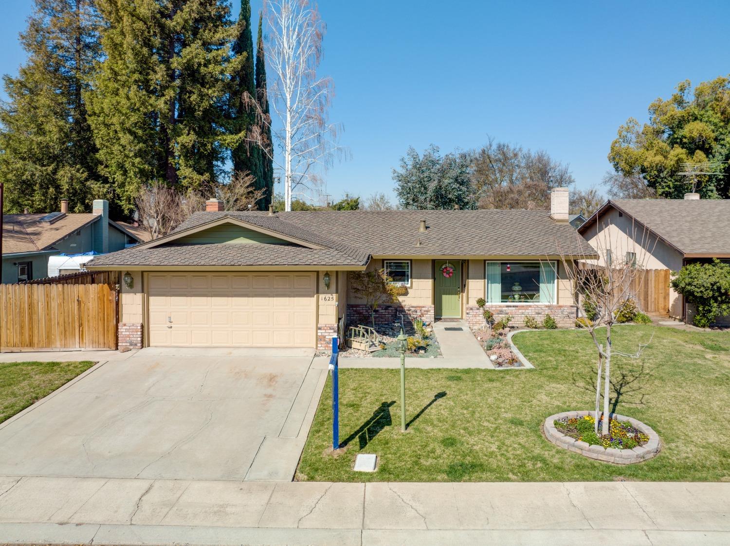 1625 Sheldon Dr, Modesto, CA 95350