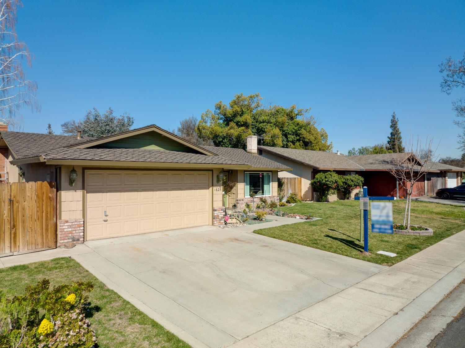 1625 Sheldon Dr, Modesto, CA 95350