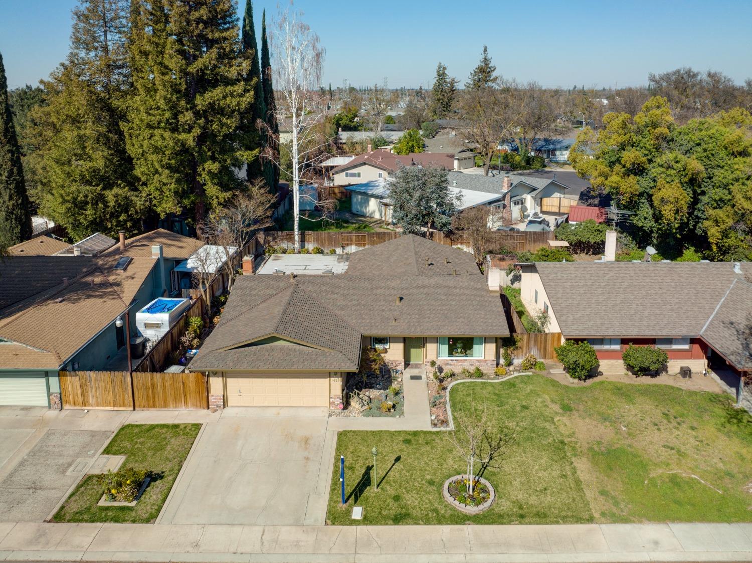 1625 Sheldon Dr, Modesto, CA 95350
