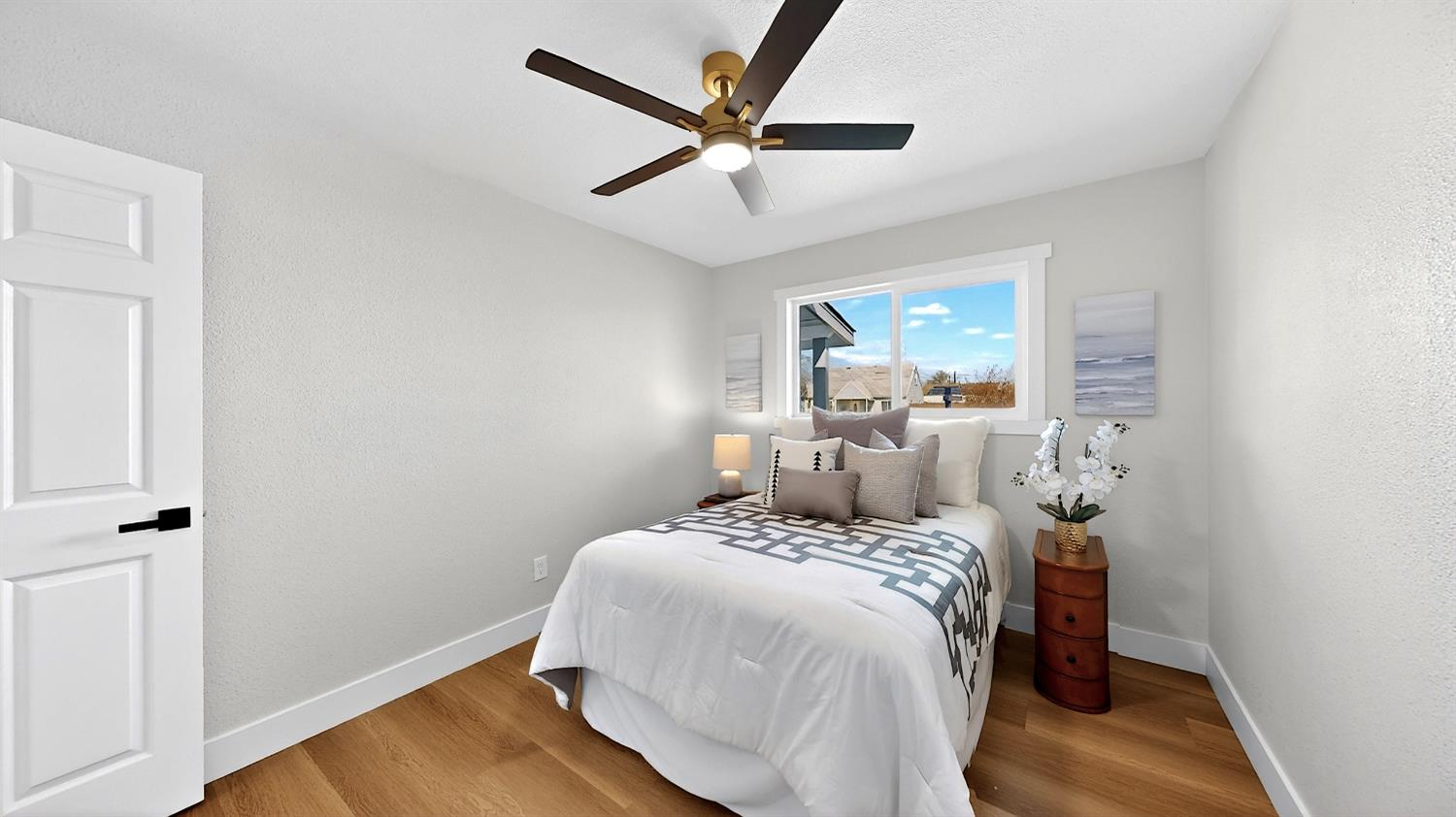 848 Edythe St, Manteca, CA 95337