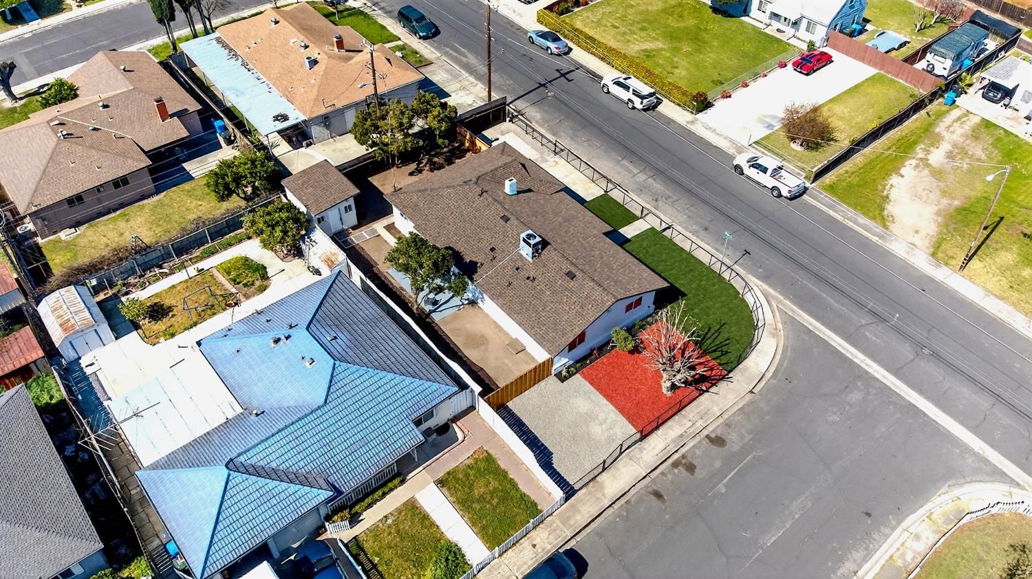 848 Edythe St, Manteca, CA 95337