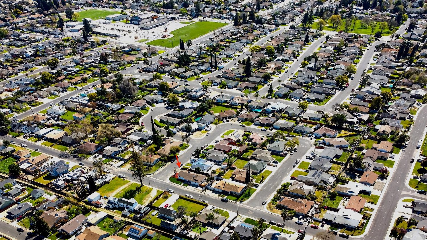 848 Edythe St, Manteca, CA 95337