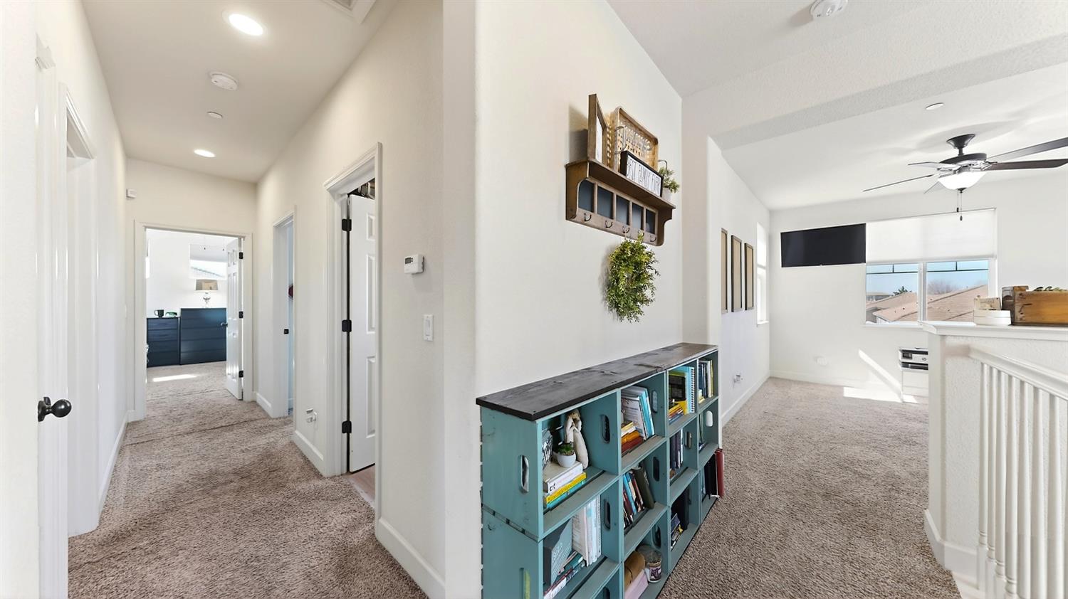 1164 Barcelona Dr, Livingston, CA 95334